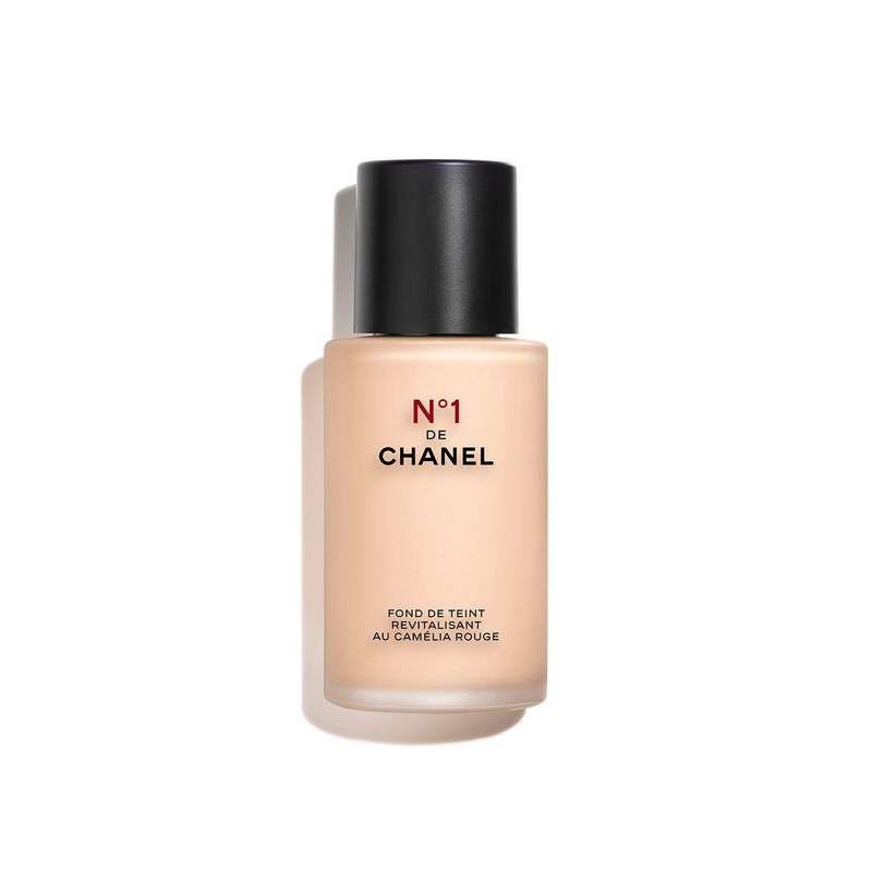 N°1-DE-CHANEL-BASE-DE-MAQUILLAJE-REVITALIZANTE
